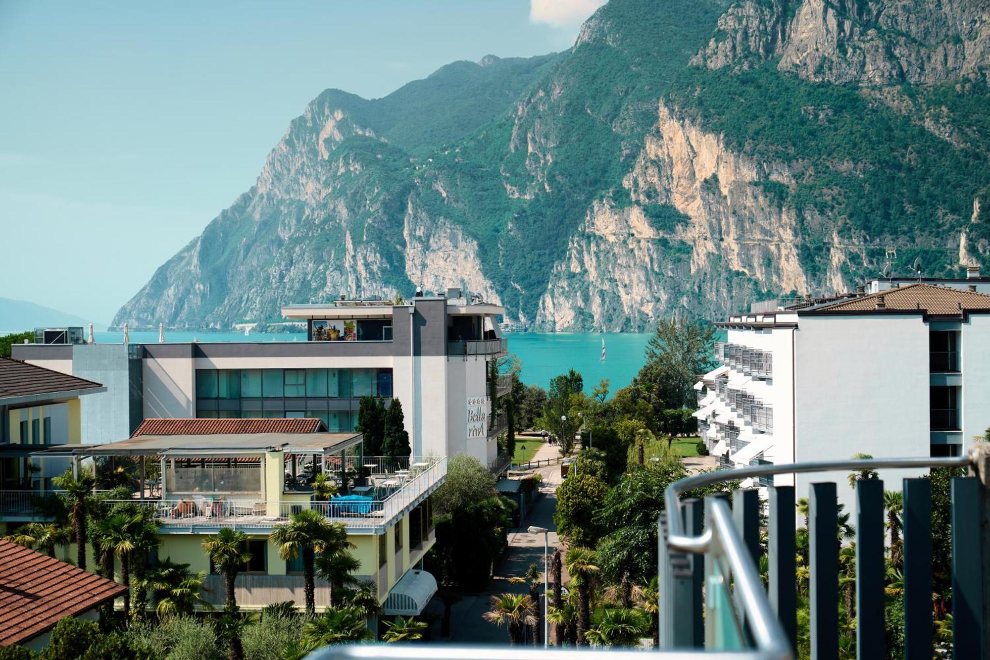 Parc Hotel Flora S Riva del Garda Esterno foto